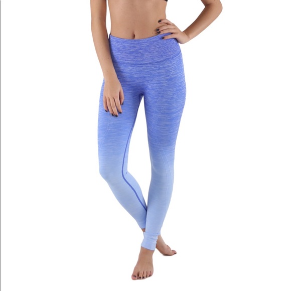 High Waisted High Rise Yoga Ombré Leggings - Picture 3 of 7